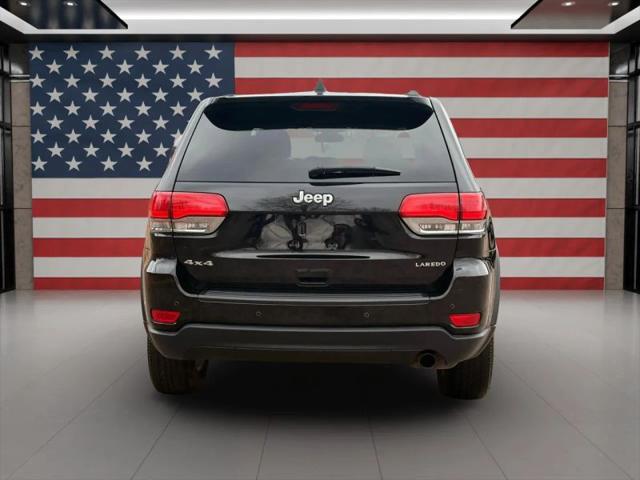2018 Jeep Grand Cherokee Laredo E 4x4