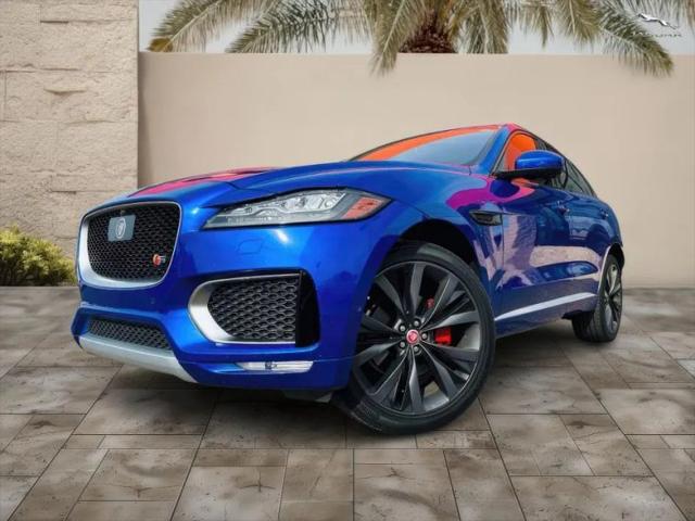 2017 Jaguar F-PACE First Edition
