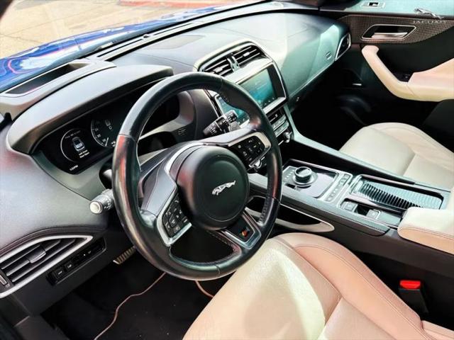 2017 Jaguar F-PACE First Edition