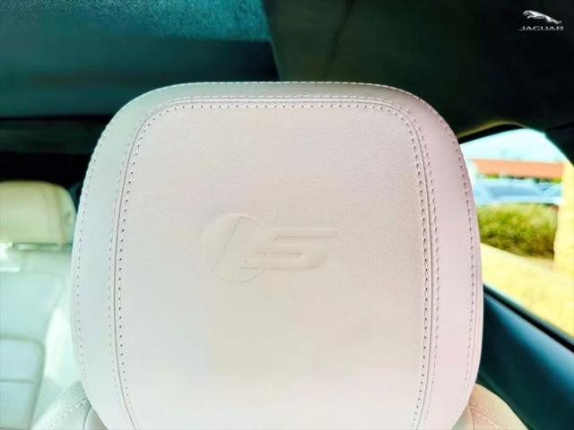 2017 Jaguar F-PACE First Edition