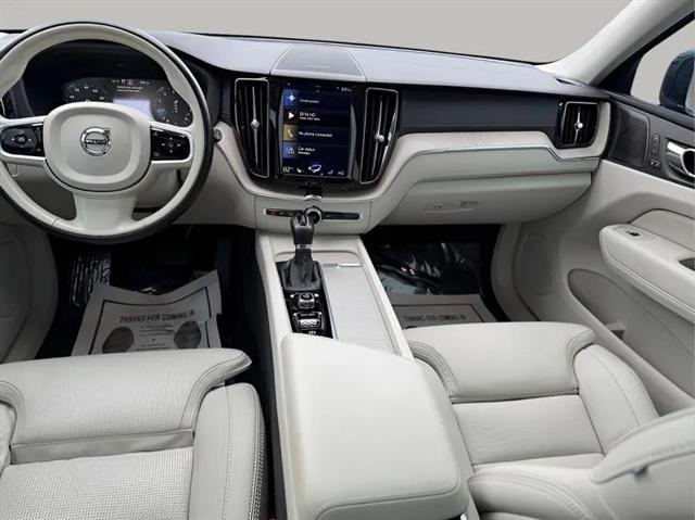 2021 Volvo XC60 T5 Inscription