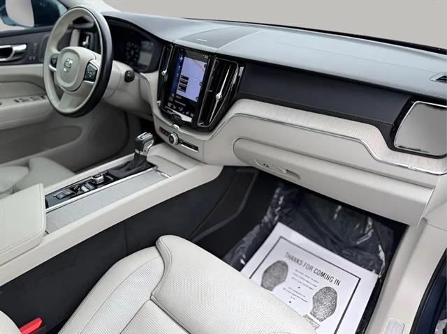2021 Volvo XC60 T5 Inscription