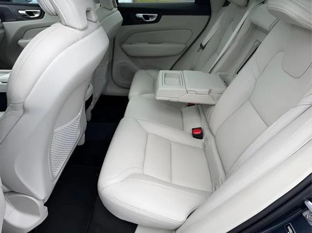 2021 Volvo XC60 T5 Inscription