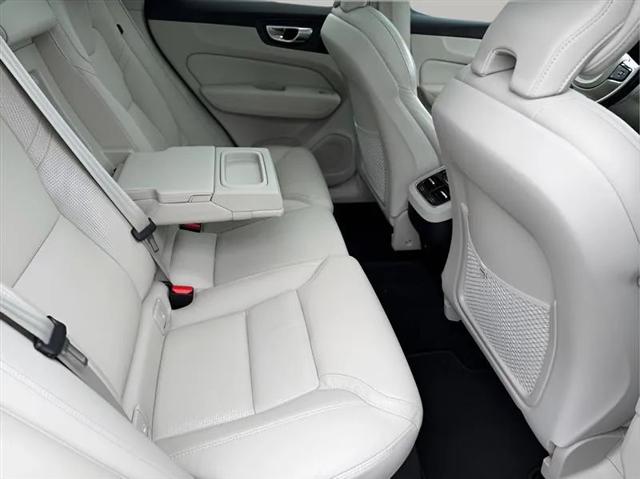2021 Volvo XC60 T5 Inscription