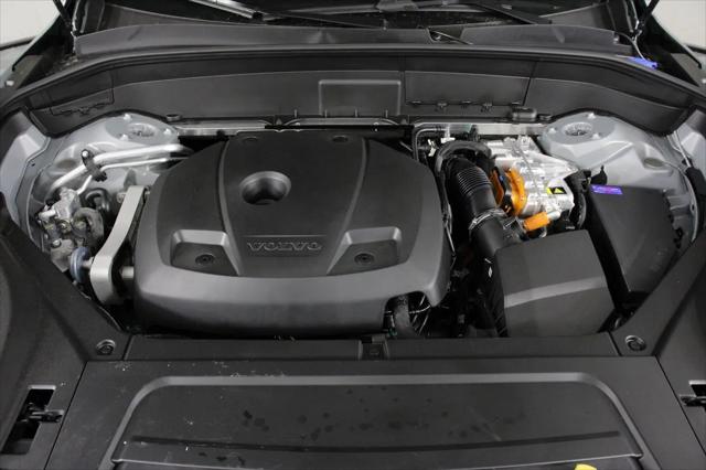 2026 Volvo XC90 Plug-In Hybrid Plus, T8 AWD, Electric/Gasoline, Bright, 7 Seats