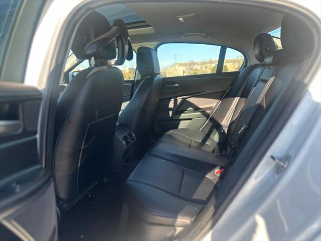 2019 Jaguar XE 25t Premium