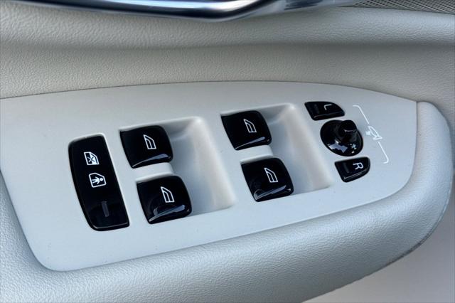 2026 Volvo XC90 Ultra, B6 AWD Gas (mild hybrid), Gasoline, Bright, 7 Seats