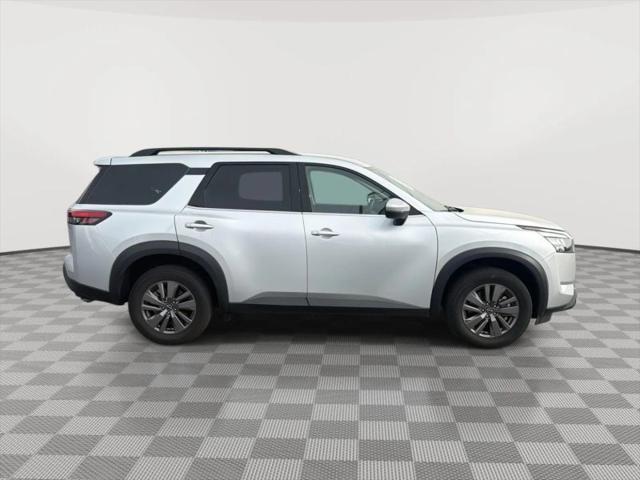 2025 Nissan Pathfinder SV FWD