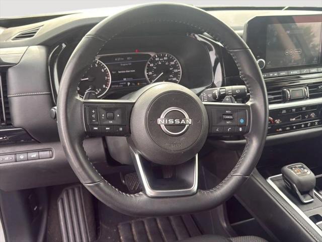 2025 Nissan Pathfinder SV FWD