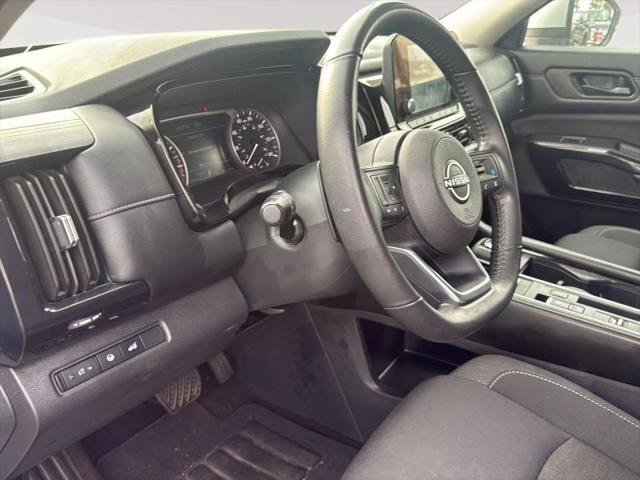 2025 Nissan Pathfinder SV FWD