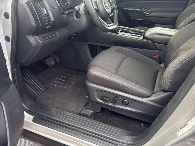 2025 Nissan Pathfinder SV FWD