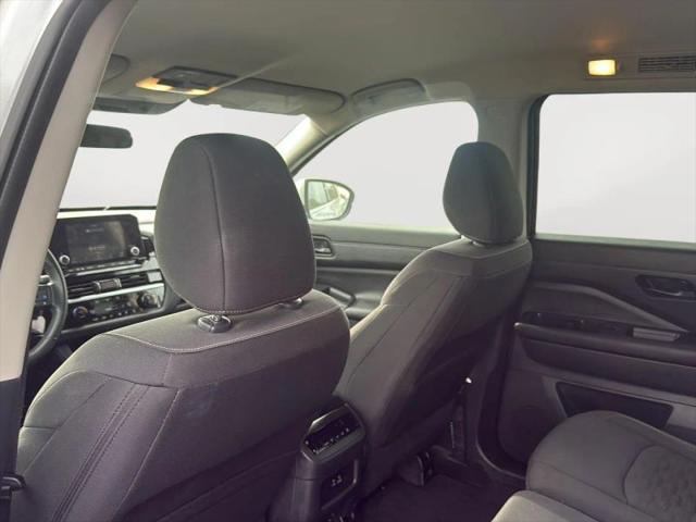 2025 Nissan Pathfinder SV FWD