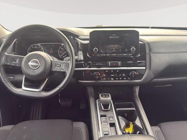 2025 Nissan Pathfinder SV FWD