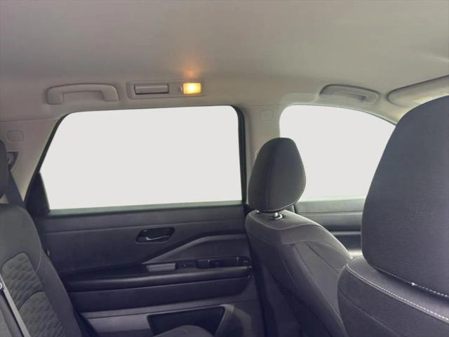 2025 Nissan Pathfinder SV FWD
