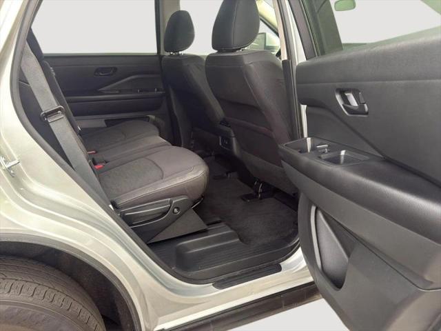 2025 Nissan Pathfinder SV FWD