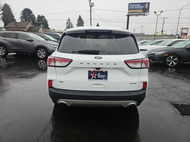2022 Ford Escape SE