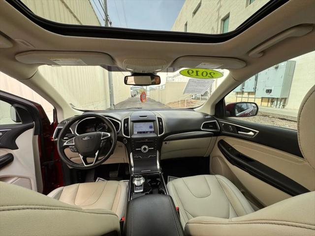 2019 Ford Edge Titanium