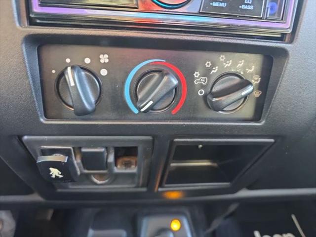 2000 Jeep Wrangler SE