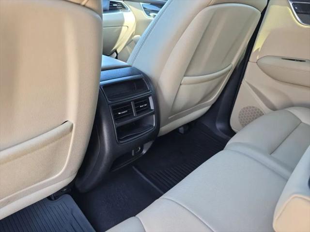 2019 Cadillac XT5 Standard