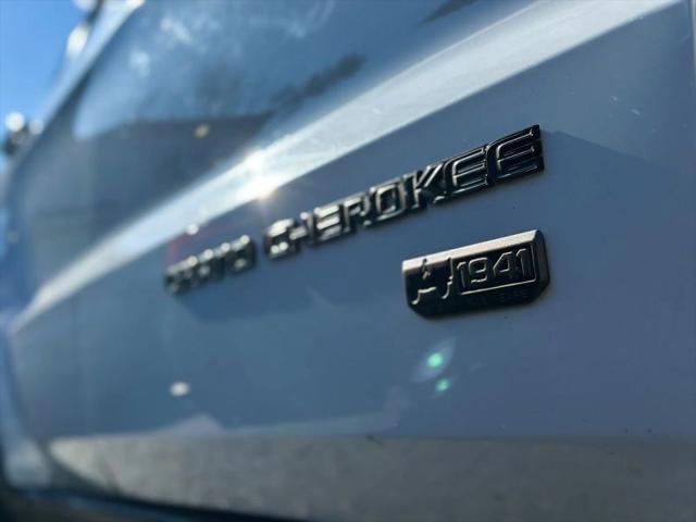 2016 Jeep Grand Cherokee 75th Anniversary