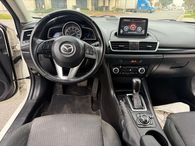 2015 Mazda Mazda3 i Touring