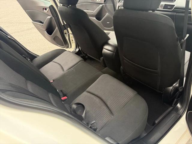 2015 Mazda Mazda3 i Touring