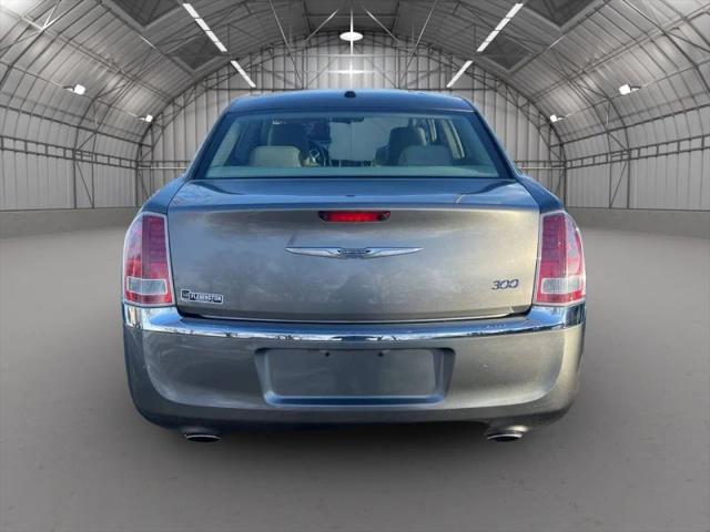 2011 Chrysler 300 Limited