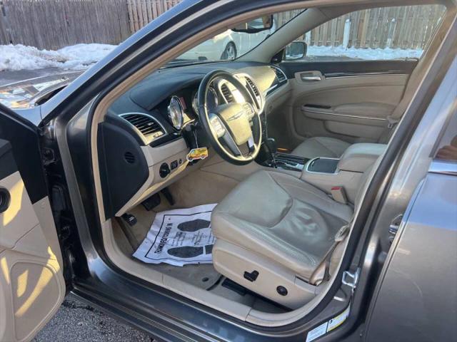 2011 Chrysler 300 Limited
