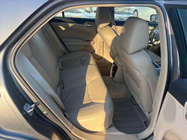 2011 Chrysler 300 Limited