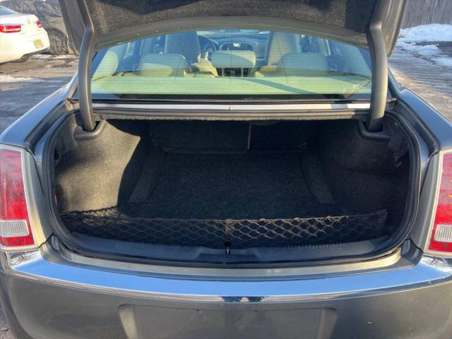 2011 Chrysler 300 Limited