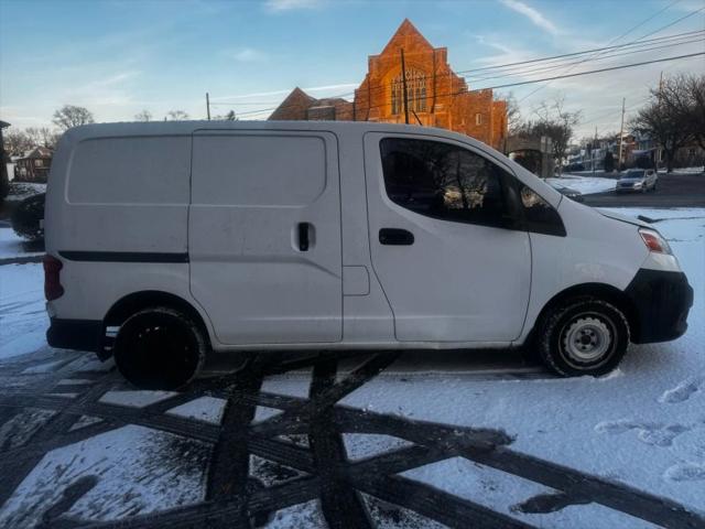 2017 Nissan NV200 S
