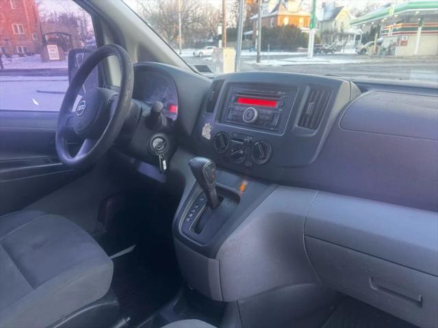 2017 Nissan NV200 S