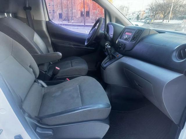 2017 Nissan NV200 S
