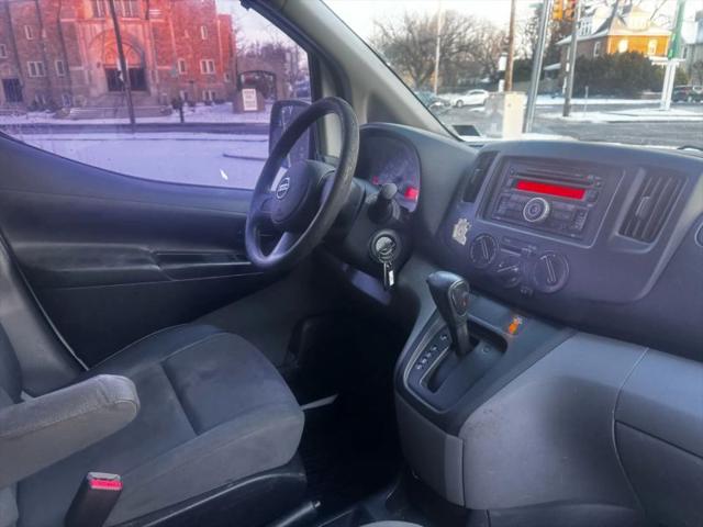 2017 Nissan NV200 S