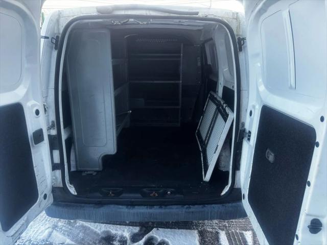 2017 Nissan NV200 S