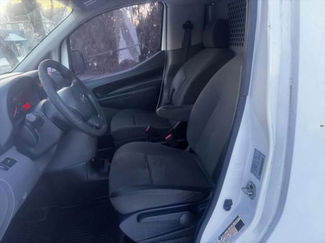 2017 Nissan NV200 S