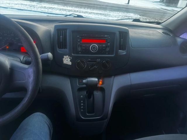 2017 Nissan NV200 S