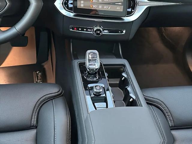 2026 Volvo XC90 Ultra, B6 AWD Gas (mild hybrid), Gasoline, Bright, 7 Seats