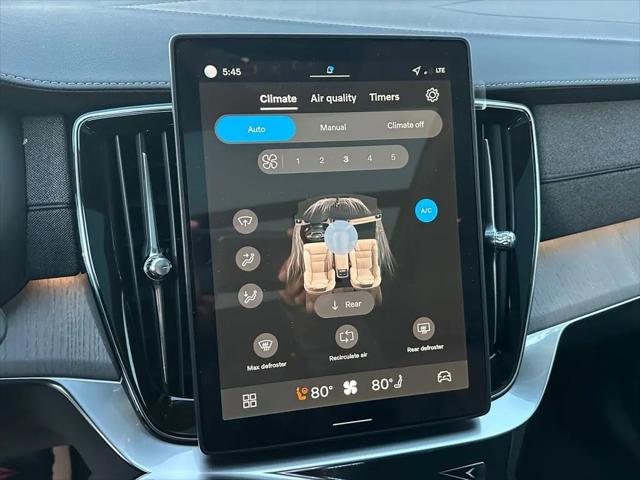 2026 Volvo XC90 Ultra, B6 AWD Gas (mild hybrid), Gasoline, Bright, 7 Seats