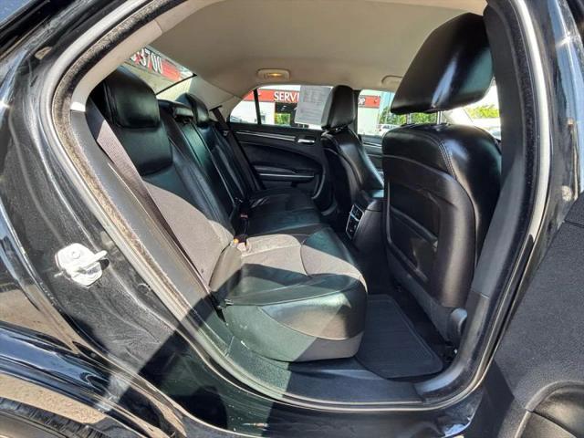 2019 Chrysler 300 Limited