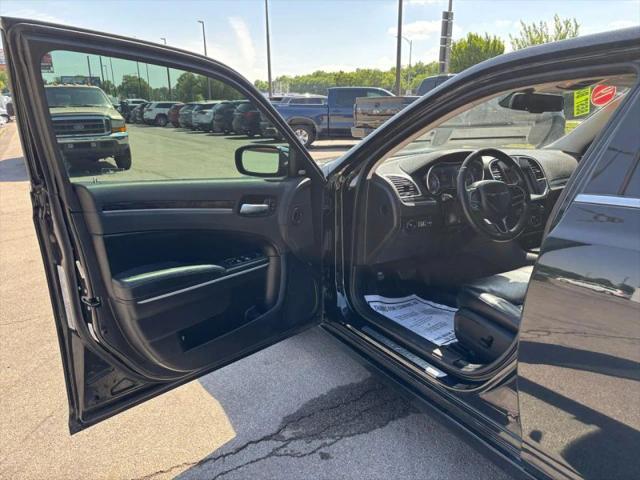 2019 Chrysler 300 Limited