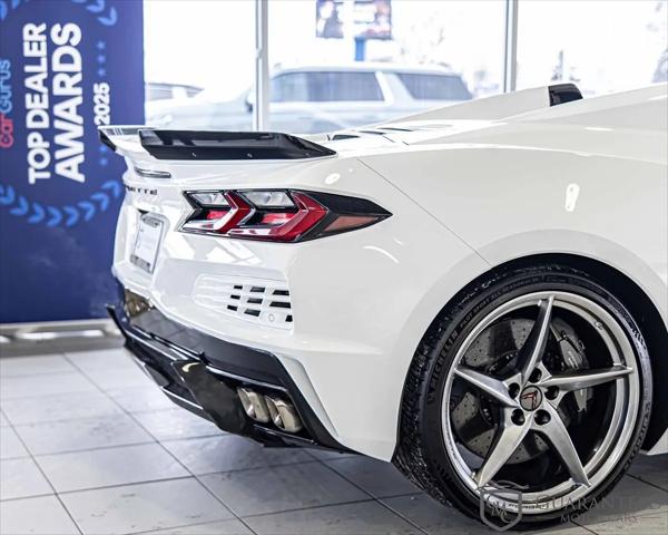 2024 Chevrolet Corvette E-Ray RWD Convertible 1LZ