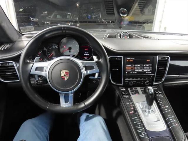 2013 Porsche Panamera GTS
