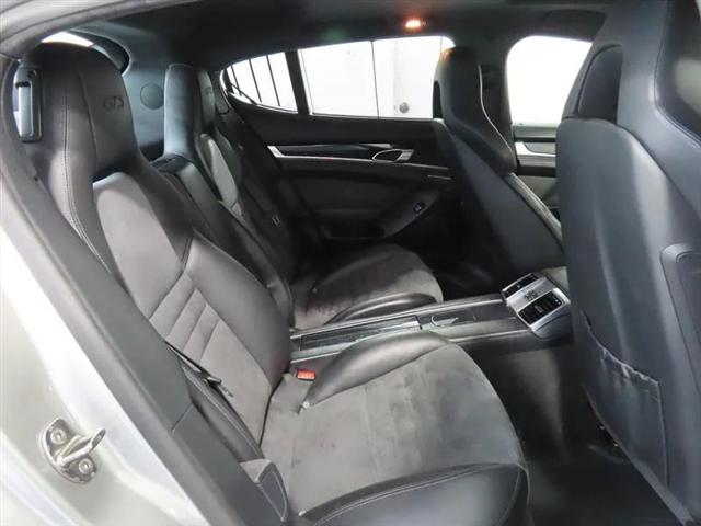 2013 Porsche Panamera GTS