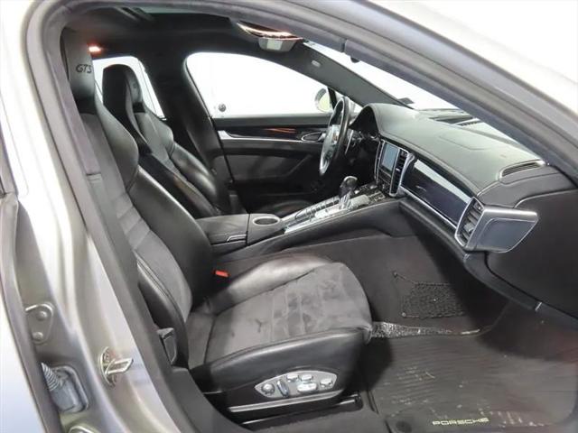 2013 Porsche Panamera GTS