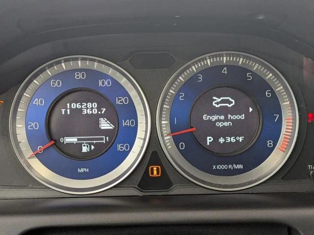 2012 Volvo XC60 T6 Platinum