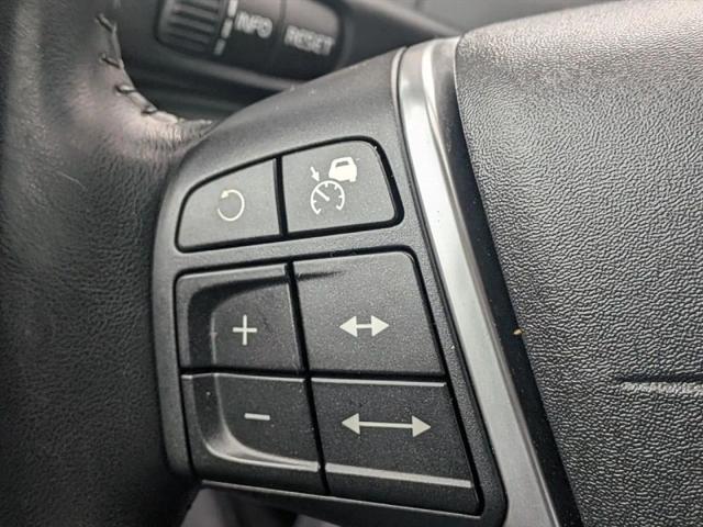 2012 Volvo XC60 T6 Platinum