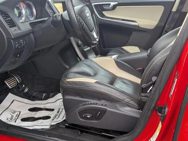 2012 Volvo XC60 T6 Platinum