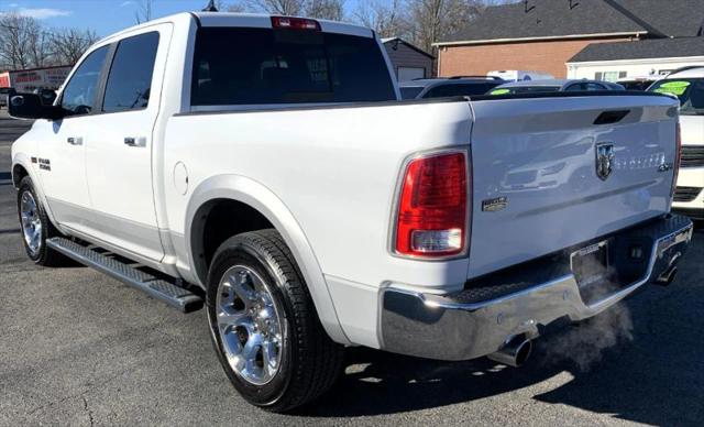 2017 Ram 1500 Laramie Crew Cab 4x4 5'7" Box