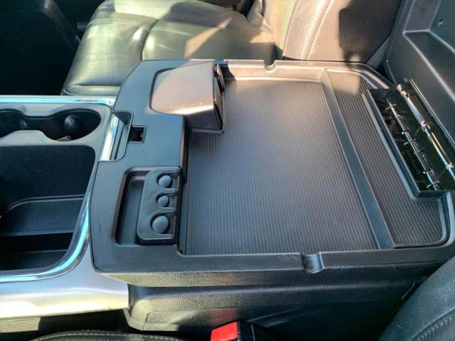 2017 Ram 1500 Laramie Crew Cab 4x4 5'7" Box